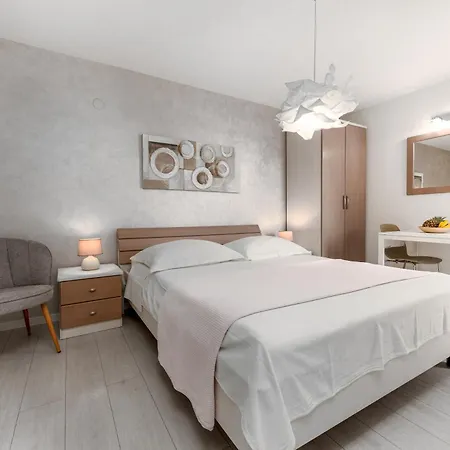 Kartulina Apartmán Brela